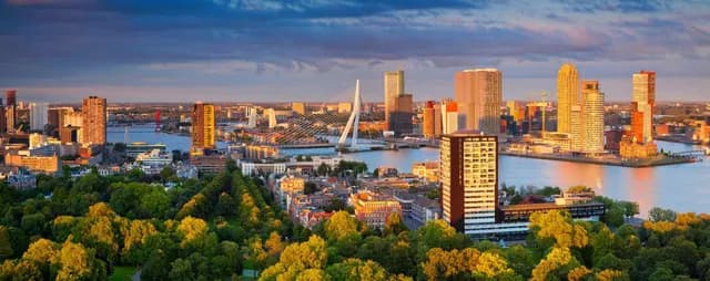 Rotterdam private jet charter