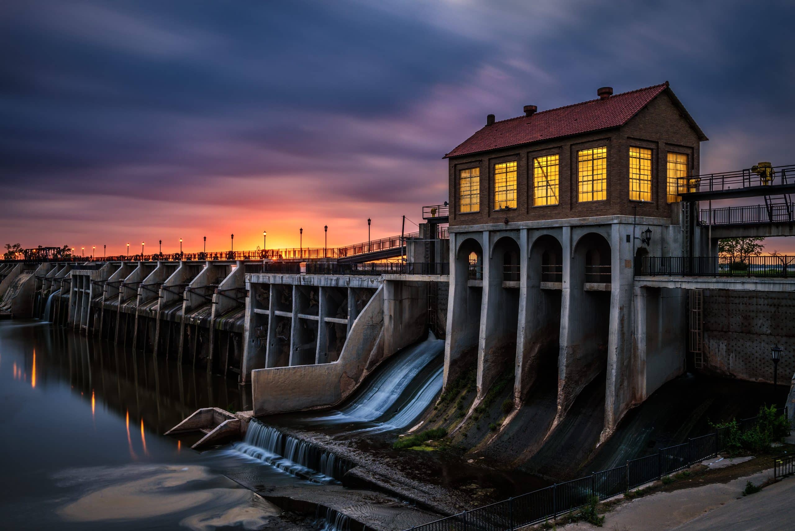 Lake Overholser Dam in Oklahoma City, USA