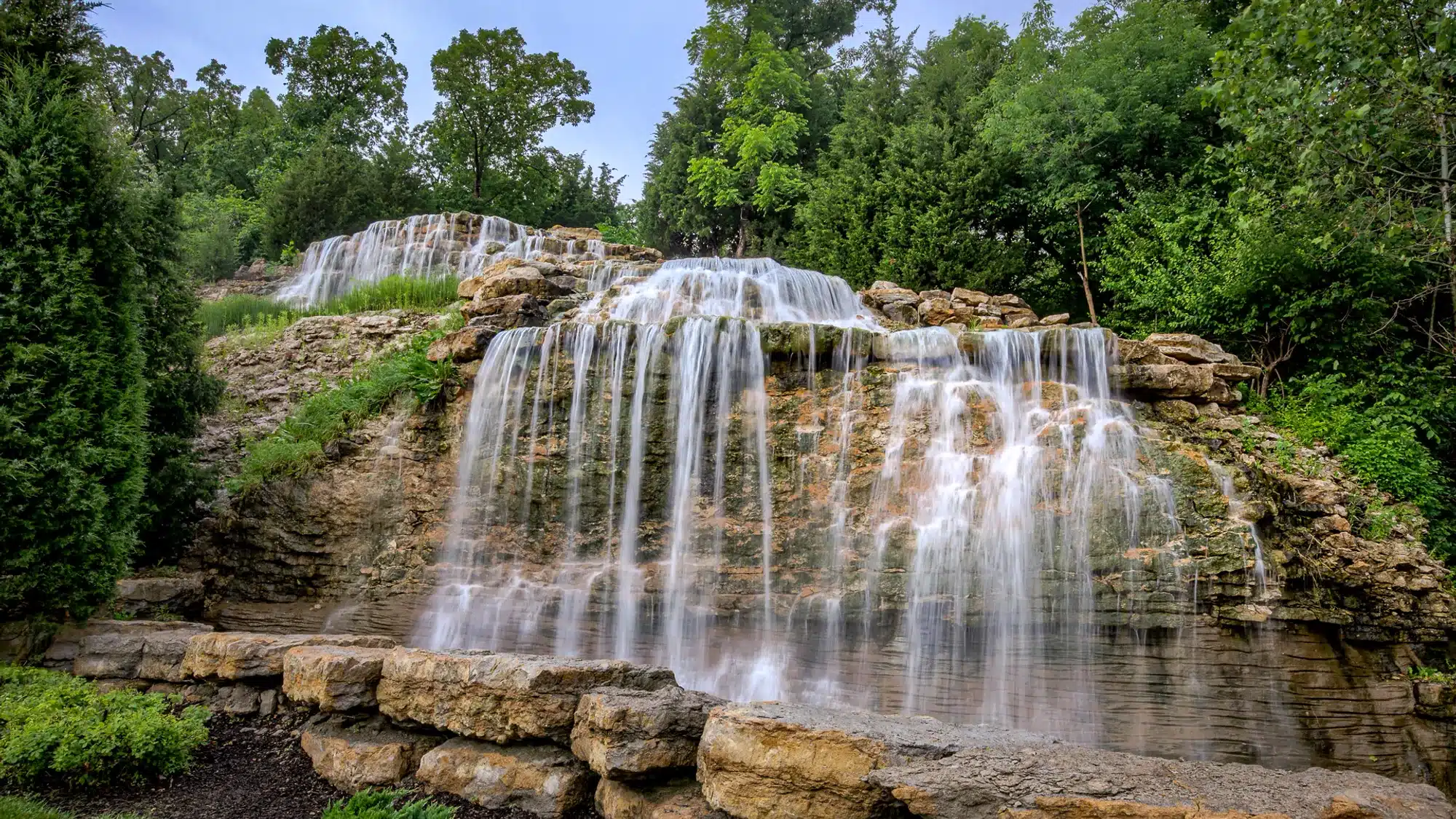 Cedar lake, Waterfall, Olathe, Kansas