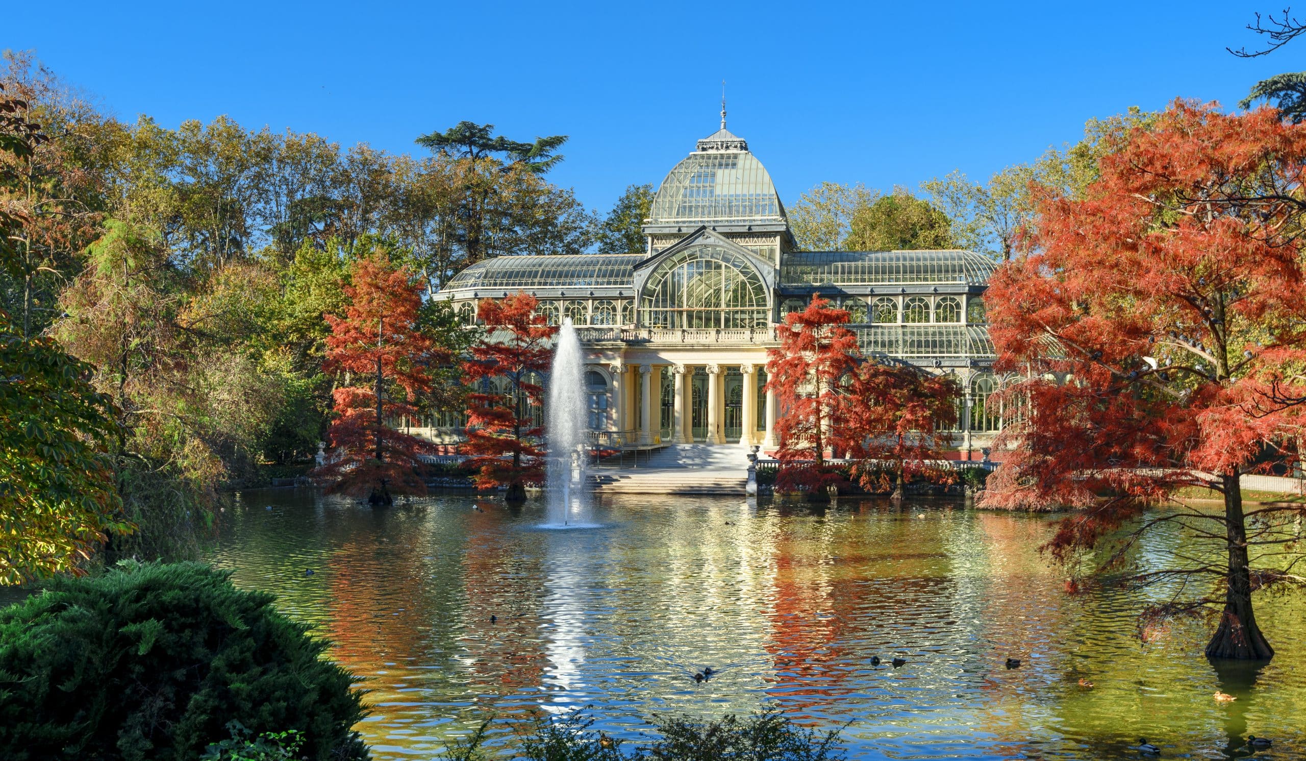 Madrid Crystal Palace. Fly Private to Madrid