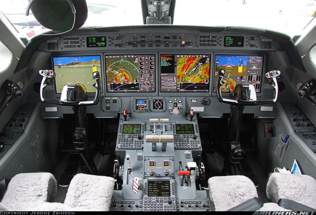 Gulfstream G450 Cockpit