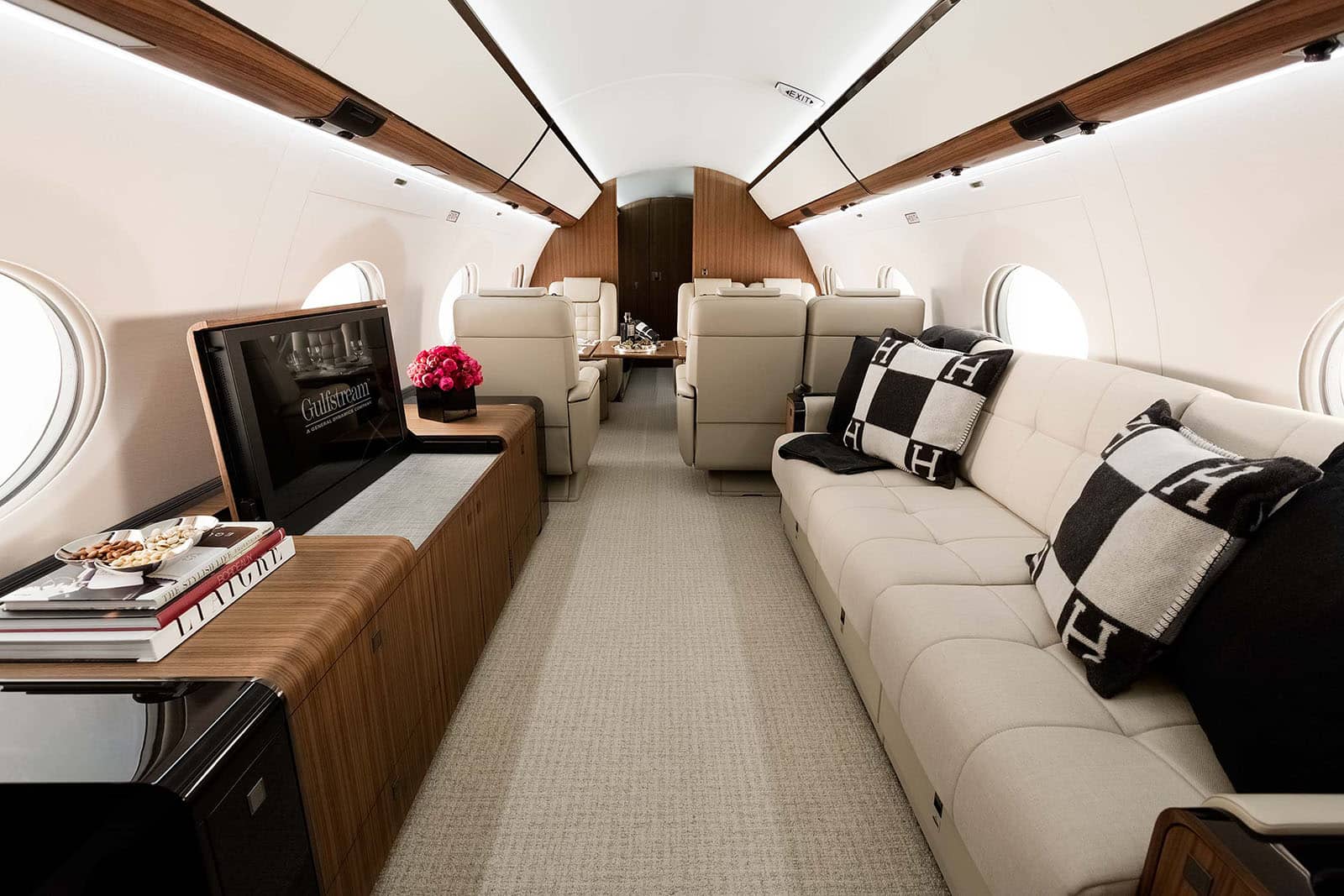 cabin Interior of Gulfstream G650ER