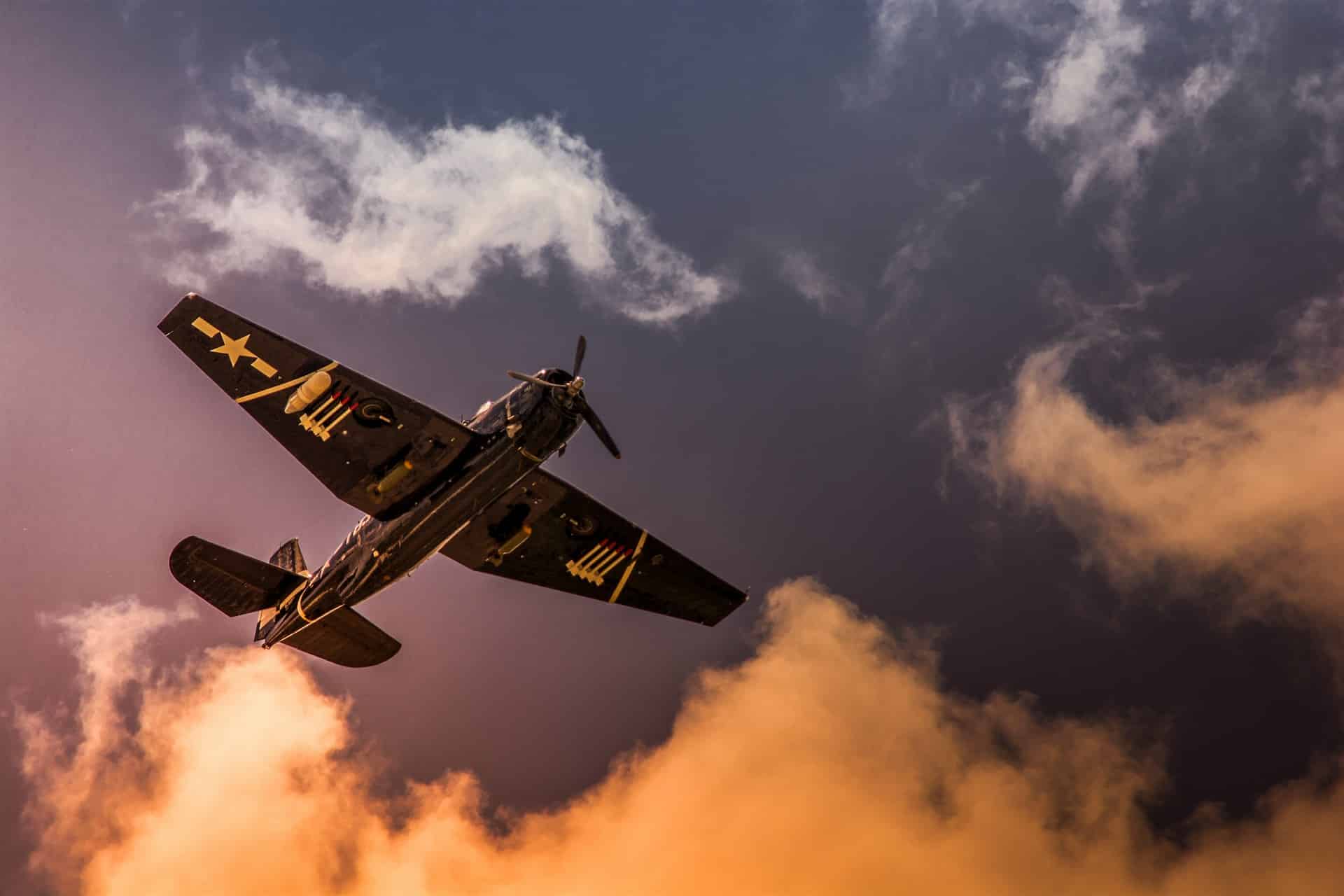 World War 2 Plane, Credit: Rodrigo Rodriguez, Unsplash